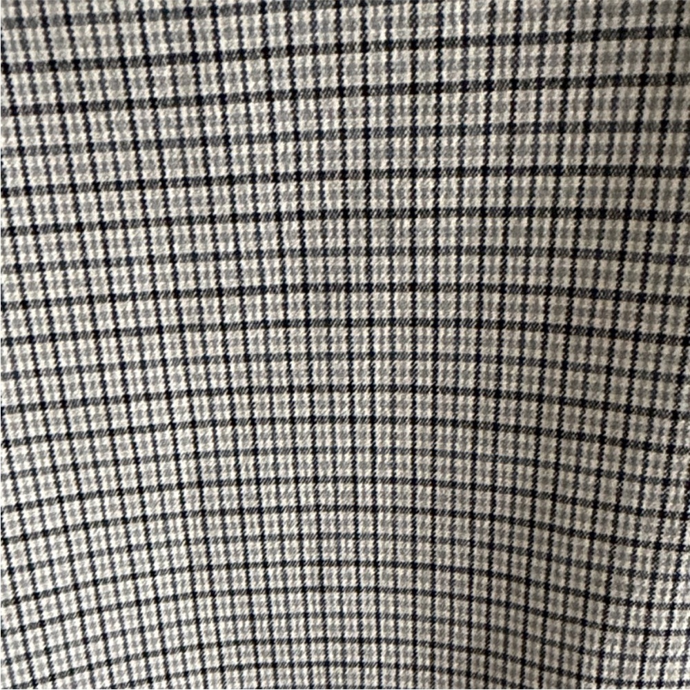 GAP Checkered Wrap Skirt - Picture 4 of 4